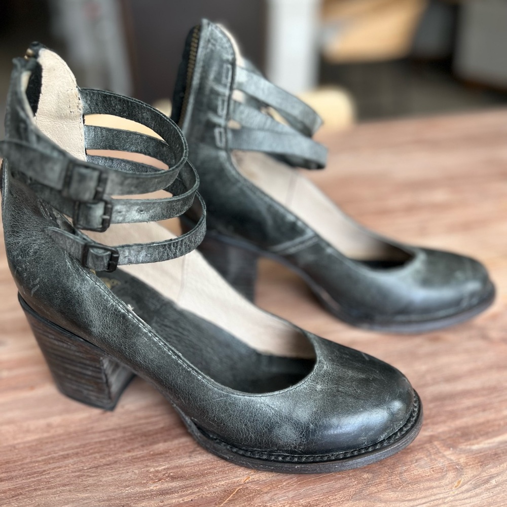 Freebird by Steven, RANDI women’s boot size 8 black leather. Worn twice.